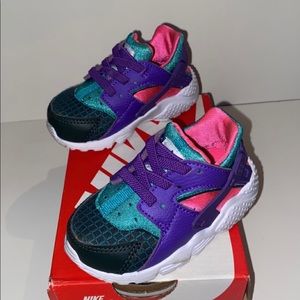 Size 5 Toddler Kid's Nike Huarache Run Now Sneakers BQ7098-300 Purple/Pink